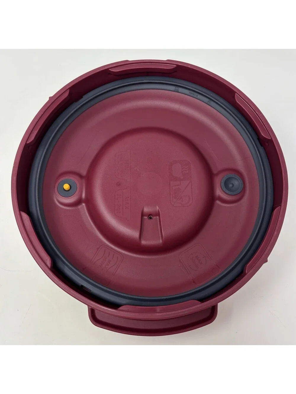 Tupperware Microwave Pressure Cooker 3L / 3QT Cranberry Red 7643A-1 BPA Free EUC